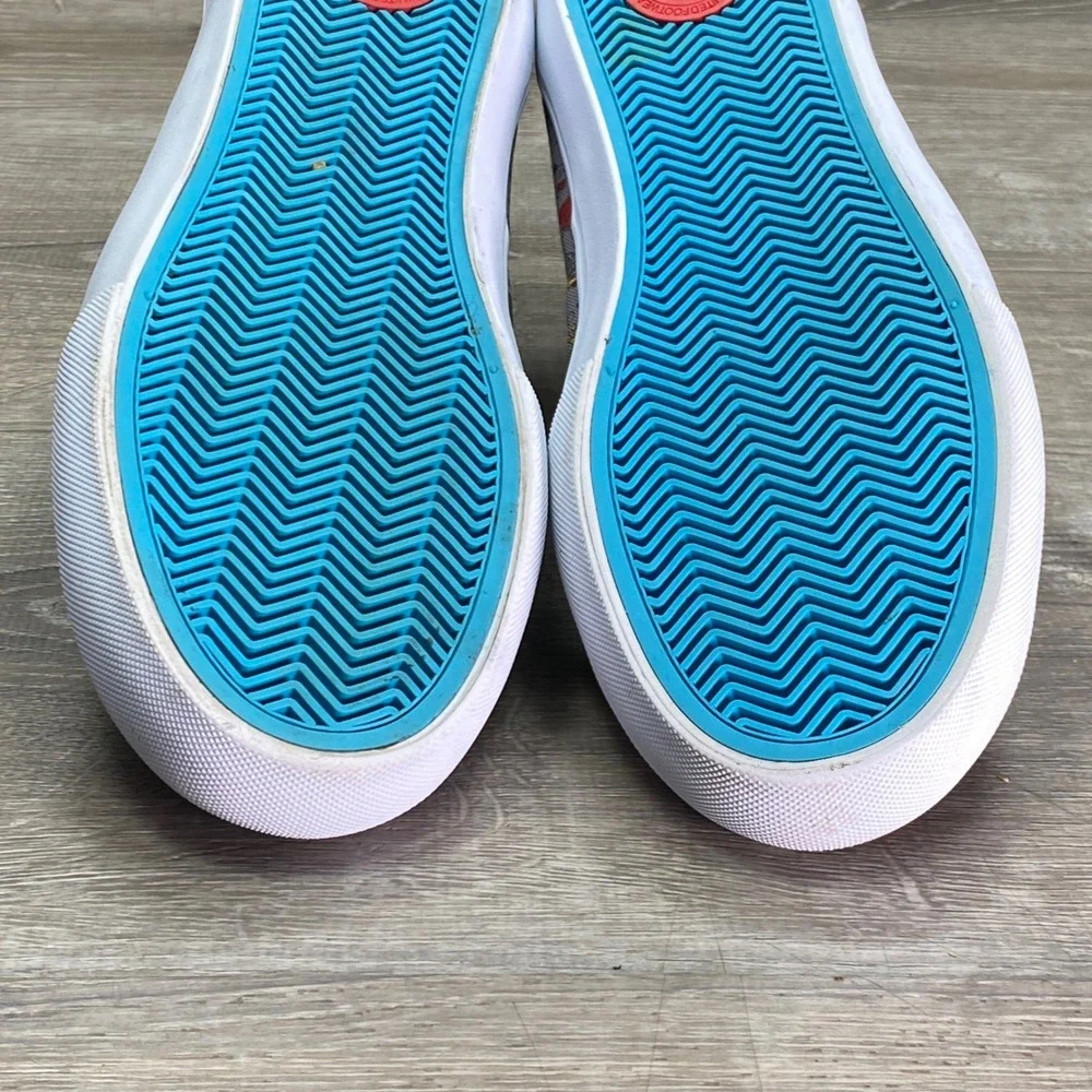 Lakai Camby Skate Shoes Mens 10 Grey Hello Sanrio Character Print Sneakers